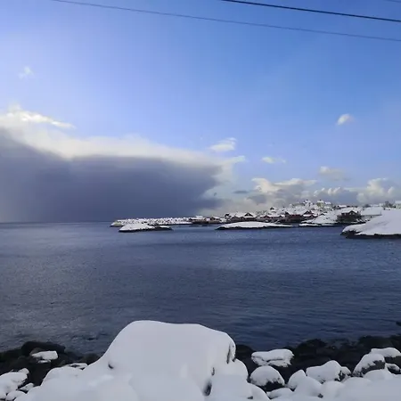 House With Amazing View & Location In Tind Holiday home