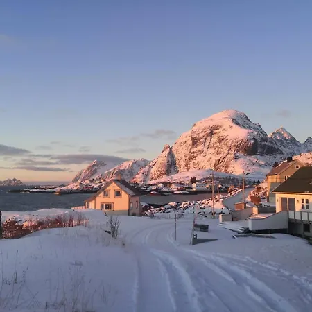 House With Amazing View & Location In Tind Feriehus Sørvågen