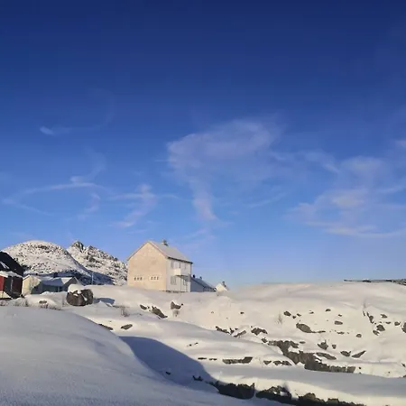 House With Amazing View & Location In Tind Sorvagen