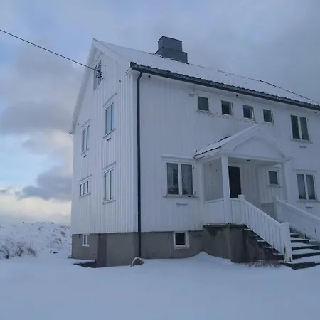 House With Amazing View & Location In Tind
