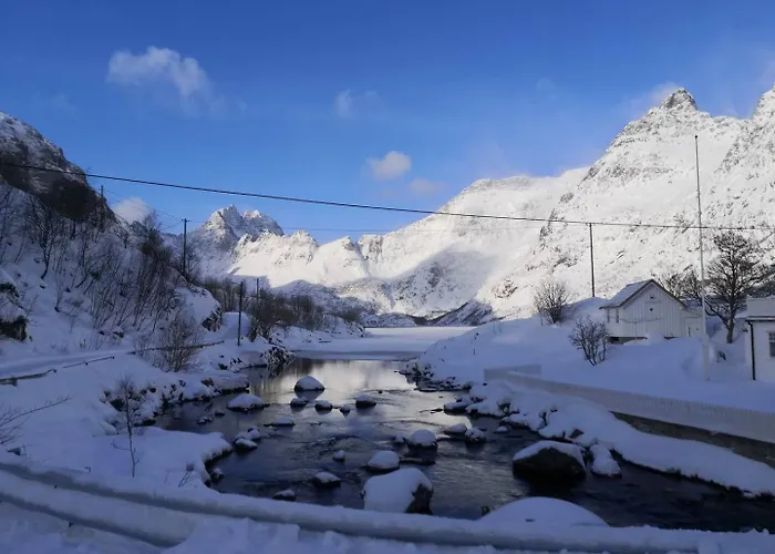 House With Amazing View & Location In Tind Feriehus *