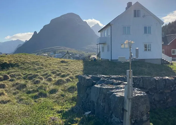 House With Amazing View & Location In Tind Feriehus Sørvågen