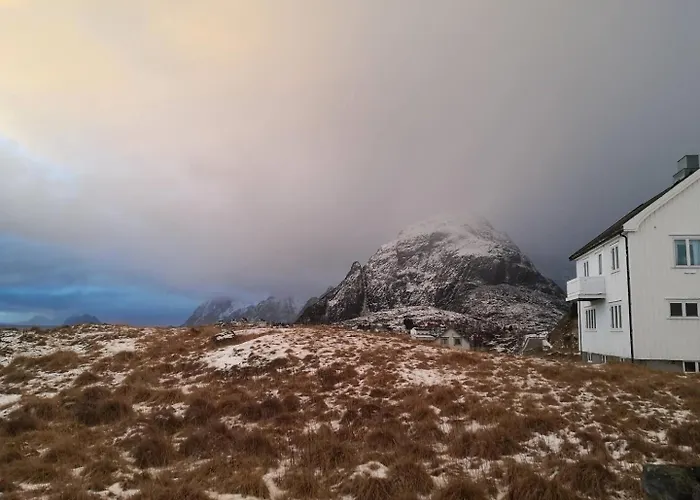 Feriehus House With Amazing View & Location In Tind Sørvågen