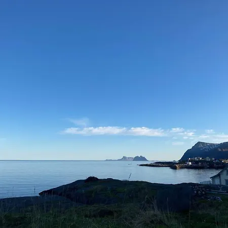 House With Amazing View & Location In Tind Sørvågen
