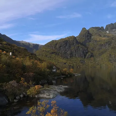House With Amazing View & Location In Tind * Sørvågen
